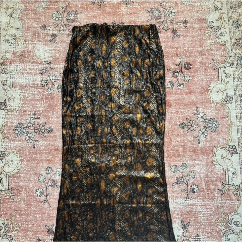 SHEIN Musera Skirt